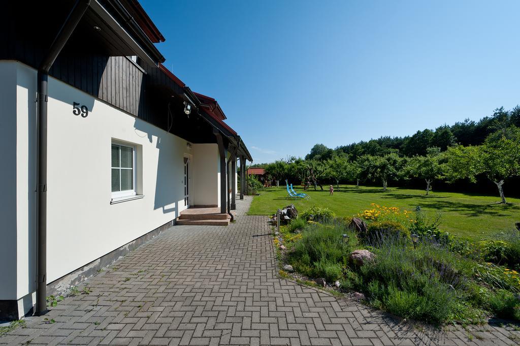 Karkles Villa - Prie Juros Eksteriør billede